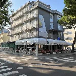 Trovatore Hotel