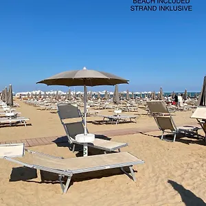  Appartamento Beach Jesolo Apartment
