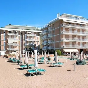 Apartment Puerto Del Sol Fronte Mare, Lido di Jesolo